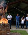 HOW TO BURN AN AMERICAN FLAG TWO WAYS HOW TO BURN AN AMERICAN FLAG TWO WAYS