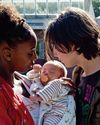 Young Mothers face the world with fear and tenderness23
