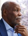 DANNY GLOVER OPENS UP ABOUT ALZHEIMER'S DISEASE: 'Your Life Goes On'18