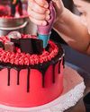 Design & Decorating Cakes