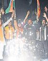 भारत की जीत पर दिल्ली में जश्न, अब फाइनल का इंतजार2