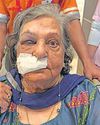 एयरपोर्ट पर तीस मिनट इंतजार के बाद भी नहीं मिली व्हीलचेयर एयरपोर्ट पर तीस मिनट इंतजार के बाद भी नहीं मिली व्हीलचेयर