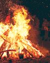 होली पर मट्ठा का साया, दहन आज रात 11.29 बजे के बाद होली पर मट्ठा का साया, दहन आज रात 11.29 बजे के बाद