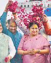 बादल-बूंदाबांदी के बीच आज खेला जाएगा रंग बादल-बूंदाबांदी के बीच आज खेला जाएगा रंग