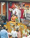 हंगामे के बीच 20 प्रस्ताव पास हंगामे के बीच 20 प्रस्ताव पास