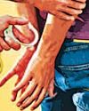 कारोबारियों के अपहरण, वसूली में कांस्टेबल समेत तीन गिरफ्तार9