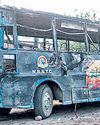 बंगाल में हिंसा भड़की, तीन मरे बंगाल में हिंसा भड़की, तीन मरे
