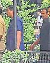 कांग्रेस के पूर्व विधायक गिरफ्तार कांग्रेस के पूर्व विधायक गिरफ्तार