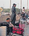 पाकिस्तान ने अपना हवाई क्षेत्र 48 घंटे के लिए बंद रखा पाकिस्तान ने अपना हवाई क्षेत्र 48 घंटे के लिए बंद रखा