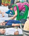 अलर्ट मिलते ही लोगों को तुरंत बेसमेंट में ले गए अलर्ट मिलते ही लोगों को तुरंत बेसमेंट में ले गए