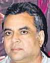 अक्षय ने परेश रावल पर 25 करोड़ का मुकदमा ठोका65