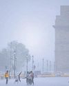 दिल्ली को आंधी ने फिर झकझोरा दिल्ली को आंधी ने फिर झकझोरा7