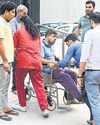 अस्पताल में आग, मरीज सुरक्षित निकाले गए अस्पताल में आग, मरीज सुरक्षित निकाले गए30