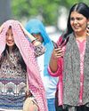 दिल्लीवाले तपिश और उमस से बेहाल हो रहे15