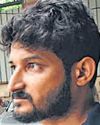 मरने से पहले बेटे को कॉल कर कहा- चौथी मंजिल पर टिन शेड में फंसा हूं23