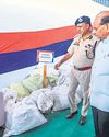 तीन हजार करोड़ रुपये की जब्त ड्रग्स को नष्ट किया27