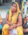 हरदोई में बच्चों के अस्पताल में लगी आग, 22 को बचाया32