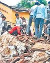 स्कूल की छत गिरी, सात छात्रों की मौत38