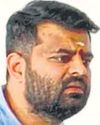 प्रज्वल को दोहरी ठहराने में पीड़िता का कपड़ा बना निर्णायक सुबूत70