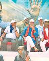 दस पार्टियों के निशाने पर भाजपा-आयोग31