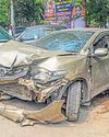 तेज रफ्तार कार की टक्कर से कारोबारी ने दम तोड़ा तेज रफ्तार कार की टक्कर से कारोबारी ने दम तोड़ा30