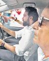 पत्ता-पत्ता, बूटा-बूटा हाल हमारा जानेः आजम पत्ता-पत्ता, बूटा-बूटा हाल हमारा जानेः आजम25