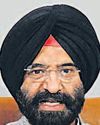 खादी केवल कपड़ा नहीं, राष्ट्र की आत्मा है: सिरसा खादी केवल कपड़ा नहीं, राष्ट्र की आत्मा है: सिरसा10