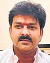 गायक पवन सिंह के फ्लैट पर पत्नी ने काटा बवाल गायक पवन सिंह के फ्लैट पर पत्नी ने काटा बवाल46