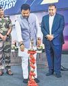 देश के हवाई अड्डों को विश्वस्तरीय बना रहेः नायडू19