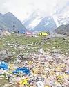 चारधाम से पुण्य बटोरा और छोड़ गए हजारों टन कचरा चारधाम से पुण्य बटोरा और छोड़ गए हजारों टन कचरा2