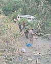 गाजियाबाद से भीमताल गए छात्रों का वाहन खाई में गिरा, 18 घायल39