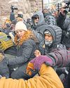 अमेरिका में आव्रजन कार्रवाई को लेकर बवाल अमेरिका में आव्रजन कार्रवाई को लेकर बवाल92