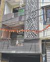 चार मंजिला इमारत में भीषण आग, नौ लोगों को सुरक्षित निकाला चार मंजिला इमारत में भीषण आग, नौ लोगों को सुरक्षित निकाला27