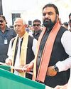 आठ वर्ष में बिहार से बुलेट ट्रेन दौड़ेगी : रेल मंत्री आठ वर्ष में बिहार से बुलेट ट्रेन दौड़ेगी : रेल मंत्री43