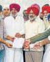 Farmers protest against scheme, get backing from Congress MLAs23