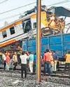 8 killed in C'garh train collision 8 killed in C'garh train collision4