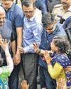 Guv meets riot victims' kin in Murshidabad, promises help Guv meets riot victims' kin in Murshidabad, promises help