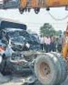 4 Cops, Undertrial Killed in Aligarh Road Accident 4 Cops, Undertrial Killed in Aligarh Road Accident