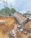 Monsoon's first heavy spell leaves 9 dead, NCR crippled5