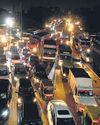 Festive rush chokes Delhi, many stuck in long snarls31