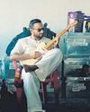 I don't travel with my guitar all the time, but I should: Saif on viral photo94