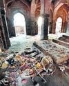 Lodi tomb neglected, turns dumping yard22