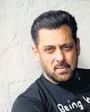 Meri pasaliyan tooti thi: Salman's jibe after AR Murugadoss accuses him of being tardy Meri pasaliyan tooti thi: Salman's jibe after AR Murugadoss accuses him of being tardy11