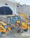 Bulldozer action: Admin begins razing bungalow of kingpin, aides in Balrampur7