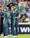 India women falter in chase, lose second T20I against Oz60