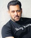 Meri pasaliyan tooti thi: Salman's jibe after AR Murugadoss accuses him of being tardy40