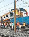8 killed in C'garh train collision 8 killed in C'garh train collision28