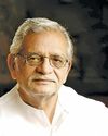 ओशो अस्तित्व की एक अभिव्यक्ति हैं ओशो अस्तित्व की एक अभिव्यक्ति हैं2
