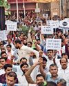 बिजलियां गिराने आ गए बिजलियां गिराने आ गए