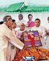 पुरानी पार्टी के कुछ नए प्रयोग9